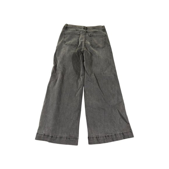 Denim - Time and Tru Size 6 High Rise Wide Leg Black Wash Cropped Jeans